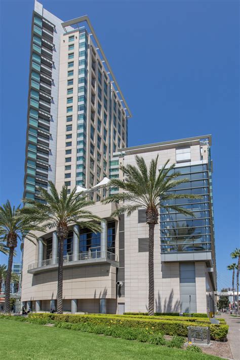 San diego omni - Omni San Diego Hotel. 675 L Street, San Diego City Center, San Diego (CA), United States, 92101 - See map. Get your trip off to a great start with a stay at this property, which offers free Wi-Fi in all rooms. Strategically situated in San Diego City Center, allowing you access and proximity to local attractions and sights.